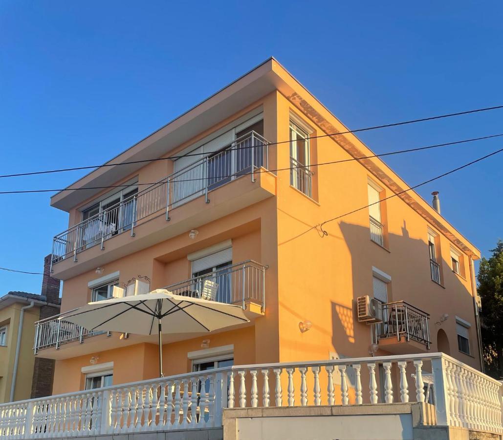 Apartament Moro Vrbnik Zewnętrze zdjęcie