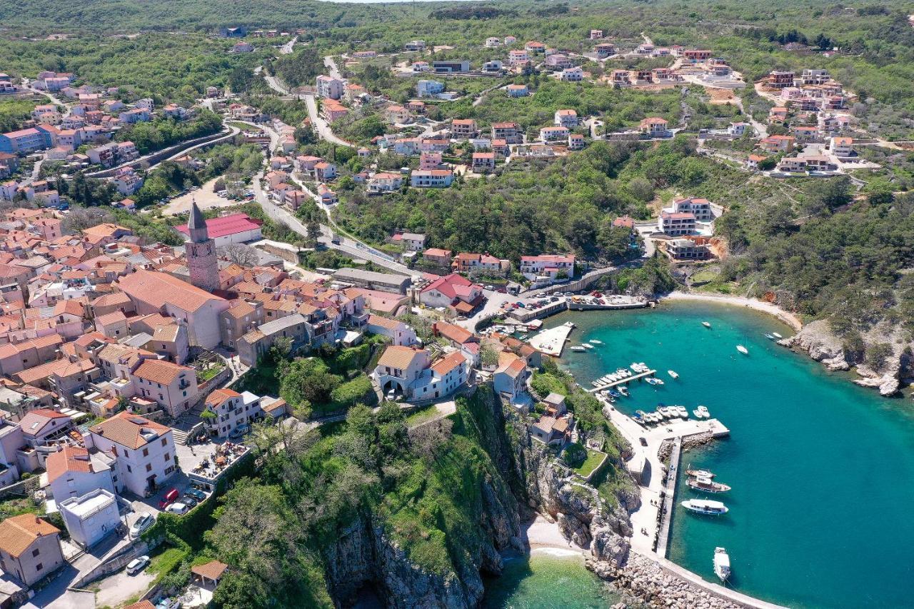Apartament Moro Vrbnik Zewnętrze zdjęcie