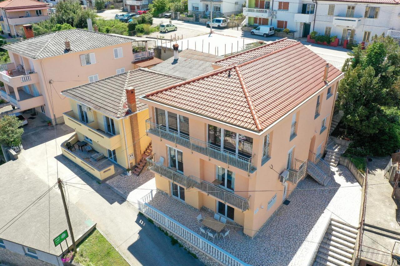 Apartament Moro Vrbnik Zewnętrze zdjęcie