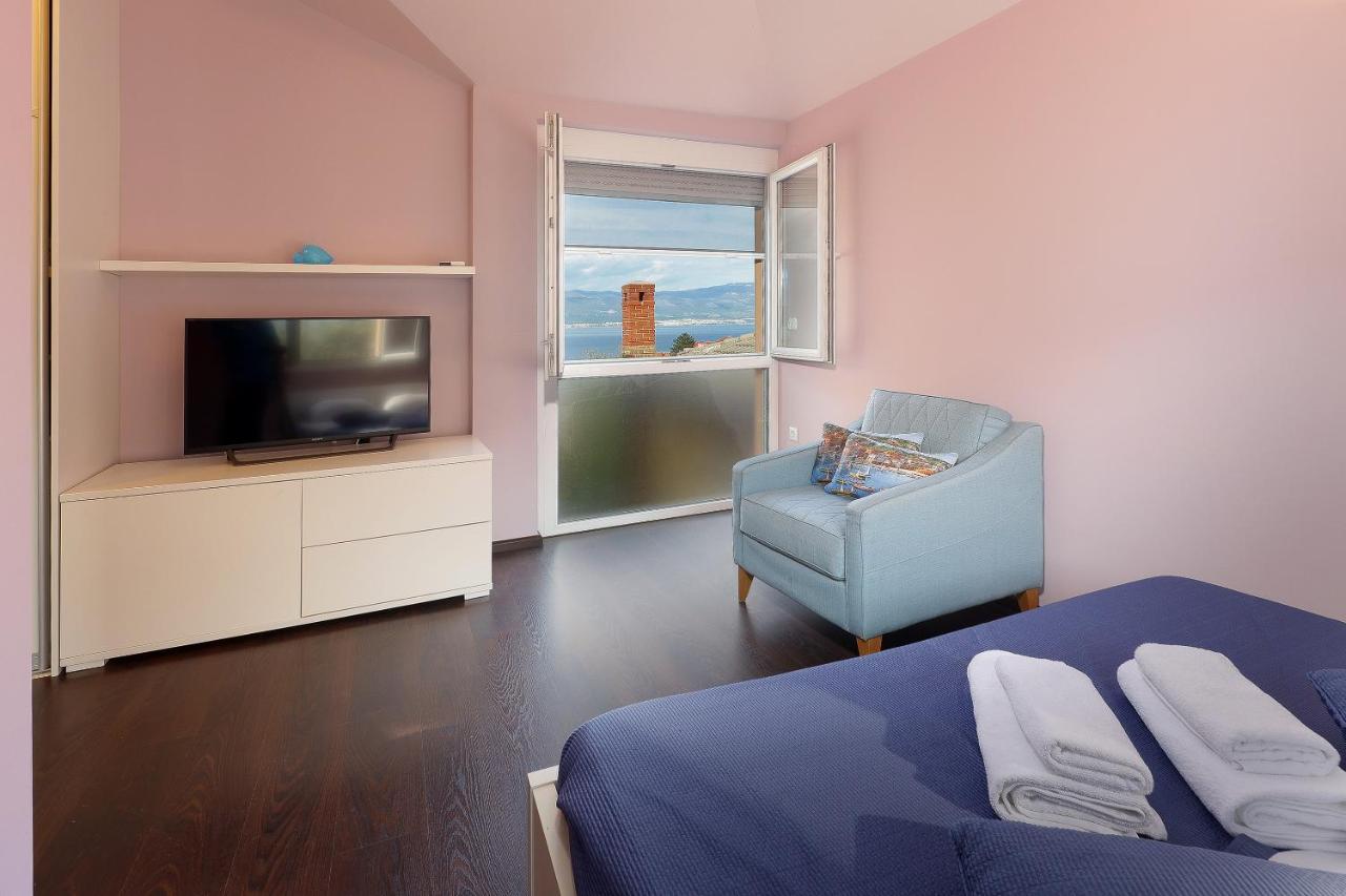 Apartament Moro Vrbnik Zewnętrze zdjęcie