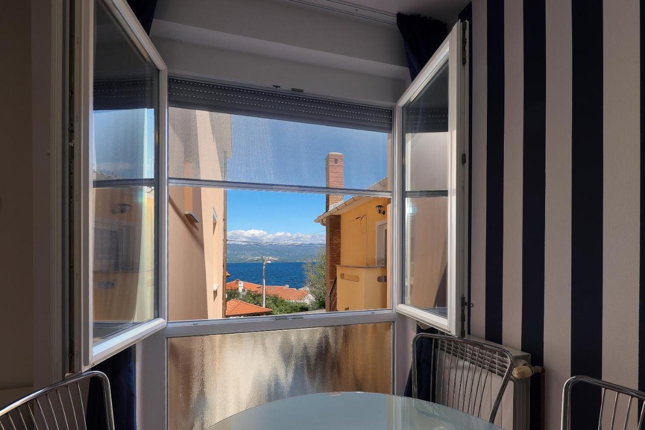 Apartament Moro Vrbnik Zewnętrze zdjęcie